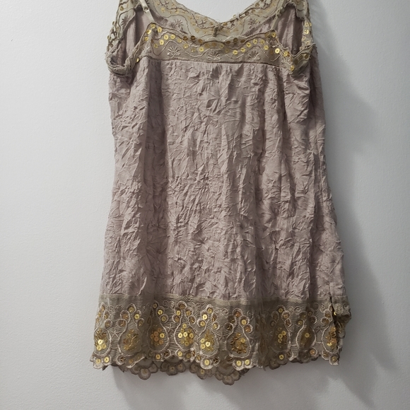 Tank top - Picture 3 of 3